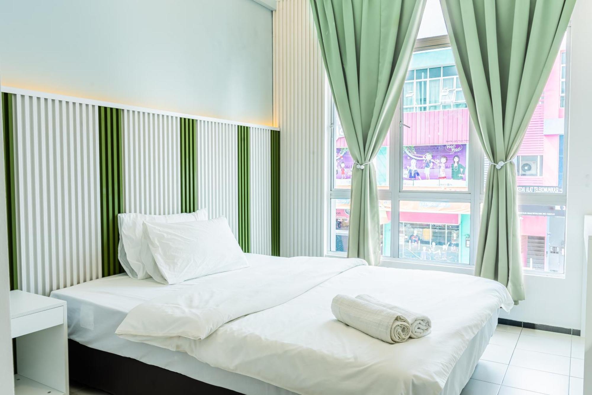 Ihome Boutique Hotel Сери-Кембанган Экстерьер фото